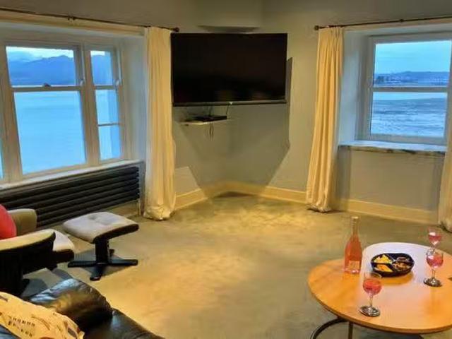 Apartment for rent in Beaumaris