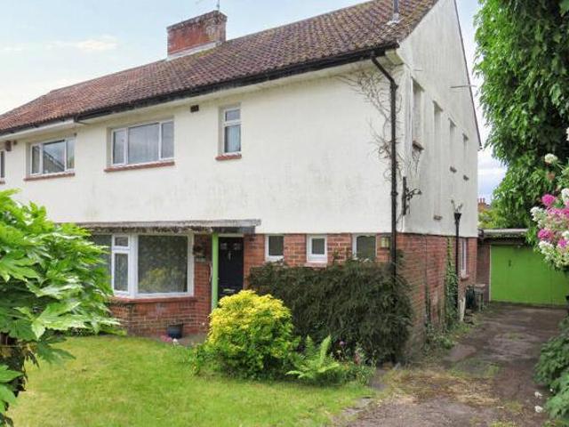 House for sale in Llanbadoc, Wales