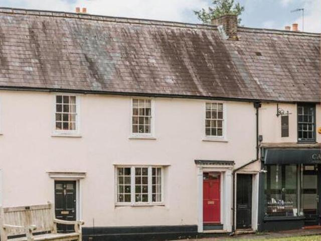 House for sale in Ashlyns Estate, Pouchen End