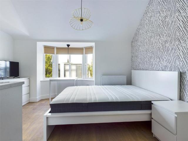 Apartment for rent in Brunswick, Brighton