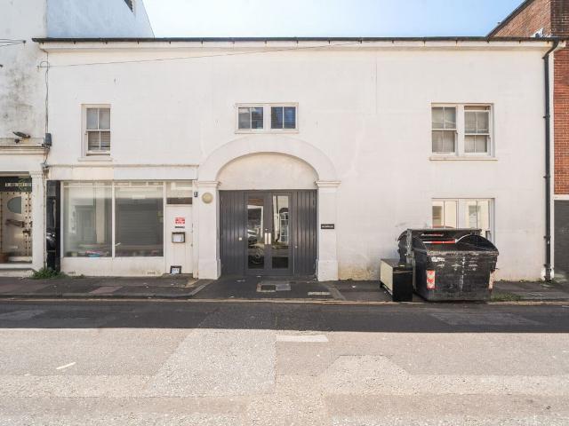 Apartment for rent in Brunswick, Brighton & Hove