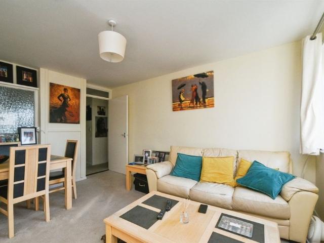 Apartment for rent in Calne