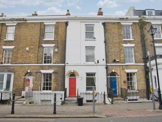 House for sale in Clarendon, Ash