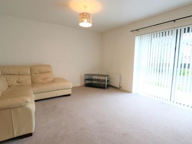 Apartment for rent in Barncluith, Hamilton