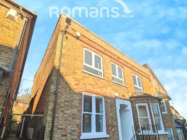 Apartment for rent in Daws Hill, Cressex