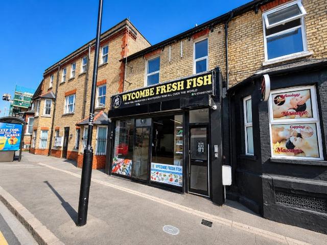 Apartment for rent in High Wycombe Community Board, High Wycombe