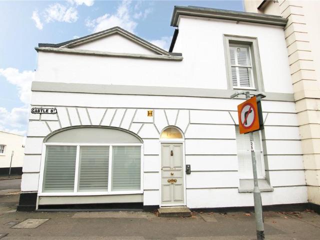 Apartment for rent in Reading