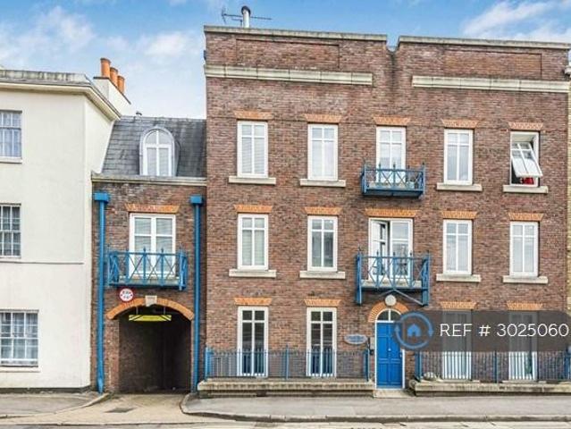Apartment for rent in Reading
