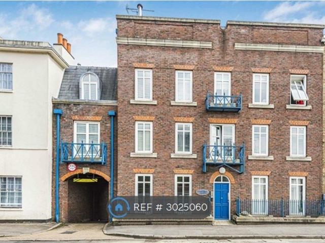 Apartment for rent in Reading