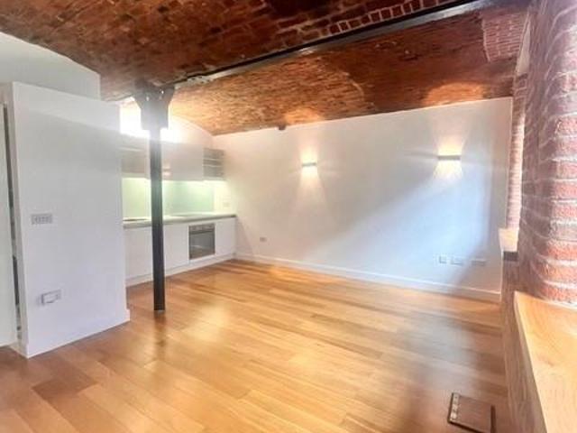 Apartment for rent in Castle Hall, Greenheys