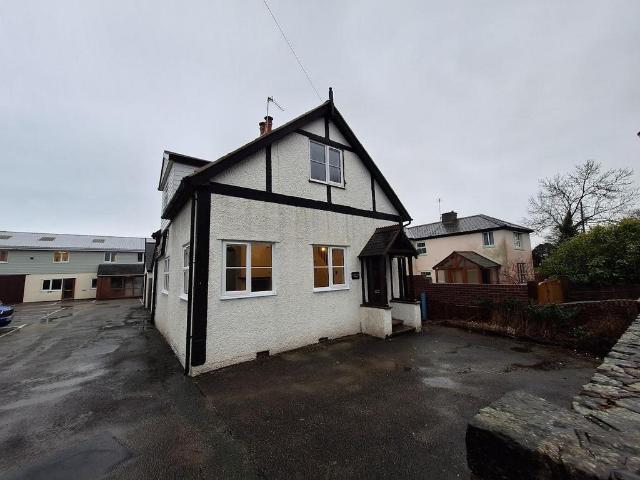 House for rent in Whittington, Shropshire