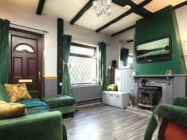 House for sale in Lyons, Greater London