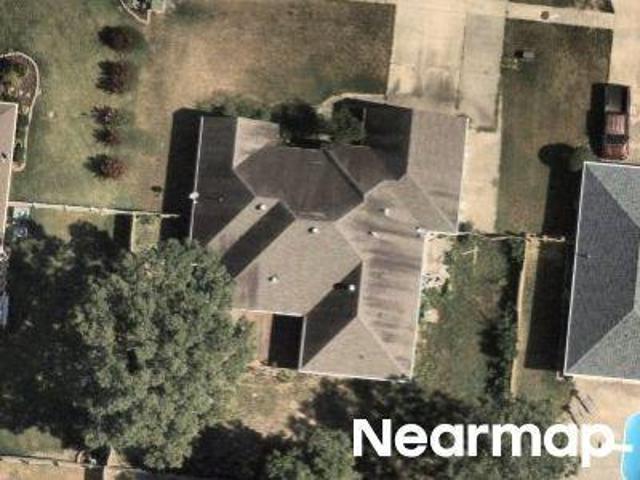 House for sale in Benton