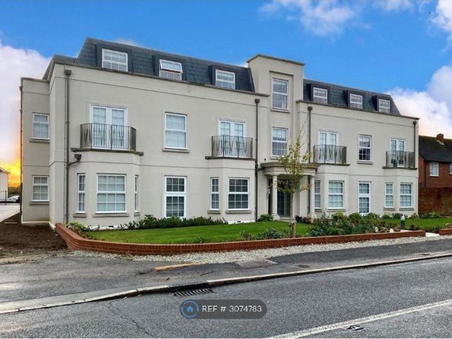 House for rent in Southlea, Datchet