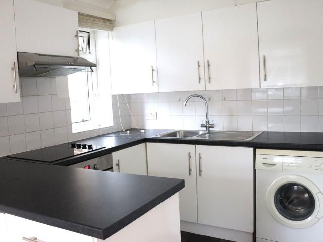 Studio for rent in Blackhills, Surrey