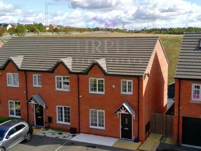 House for sale in Pontefract, West Yorkshire