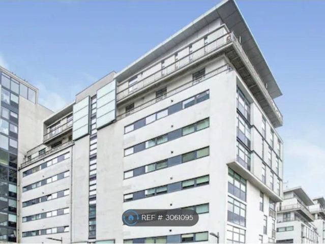 Apartment for rent in Thornwood, Glasgow