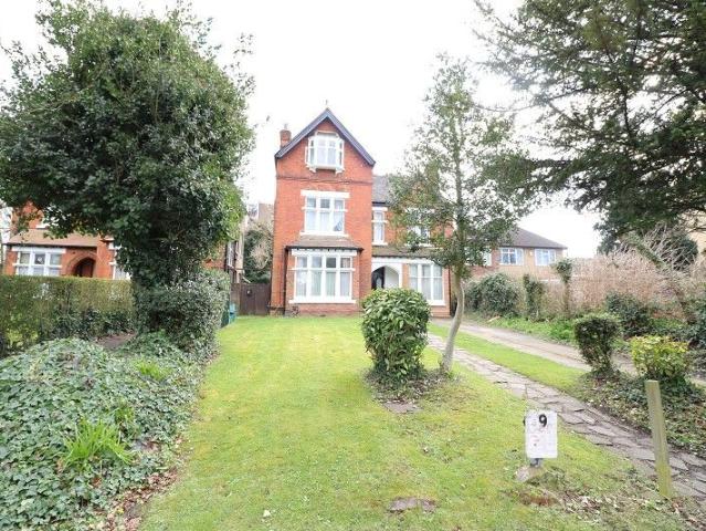 Studio for rent in London Borough of Ealing, Perivale