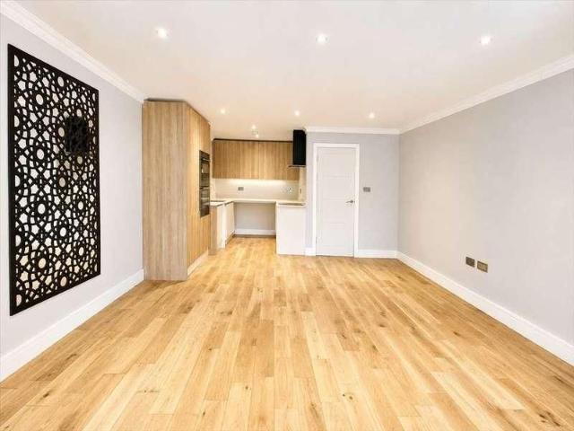 Apartment for rent in London Borough of Ealing, Greater London