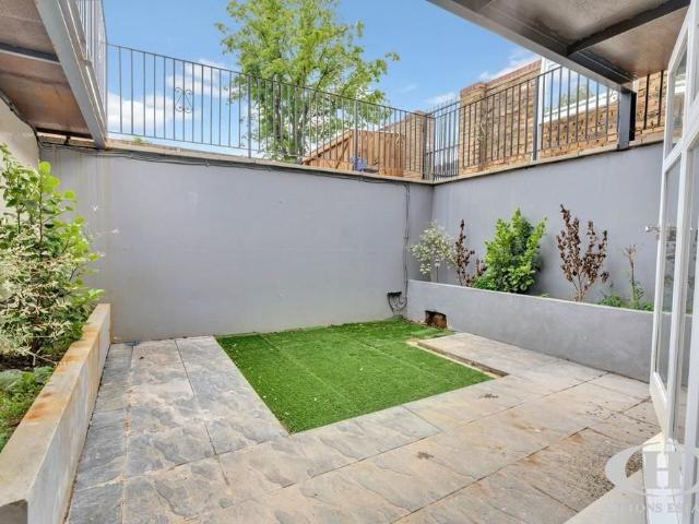 Apartment for rent in London Borough of Ealing, Greater London