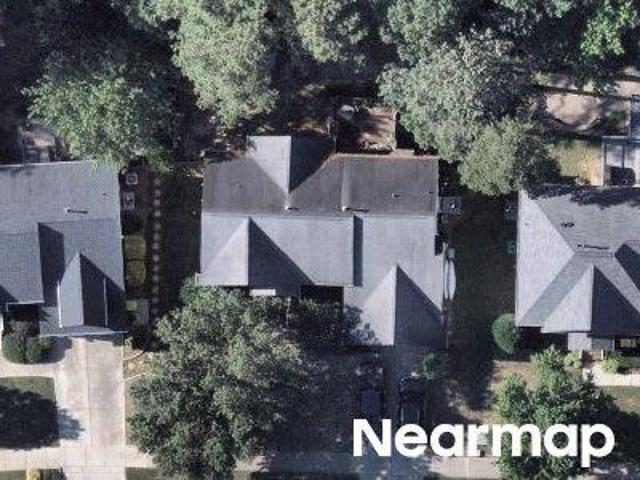 House for sale in Charleston Village, Apex