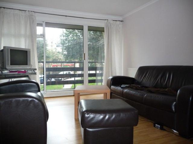 Apartment for rent in Southfields, Greater London