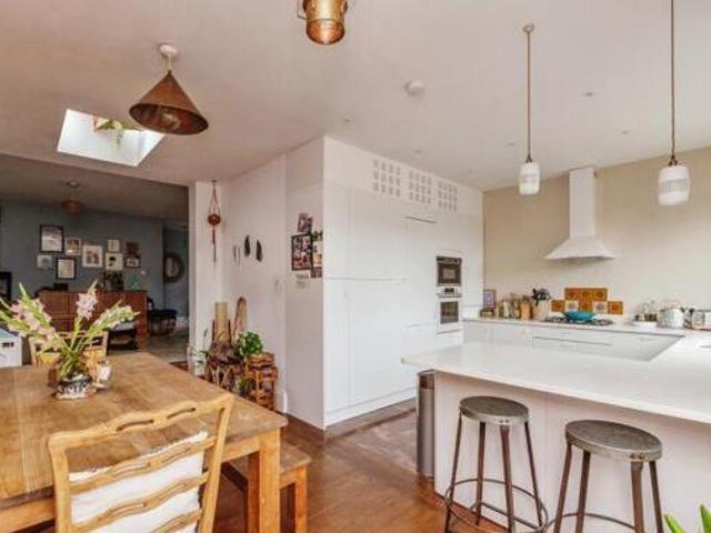 House for sale in Wickford, Essex