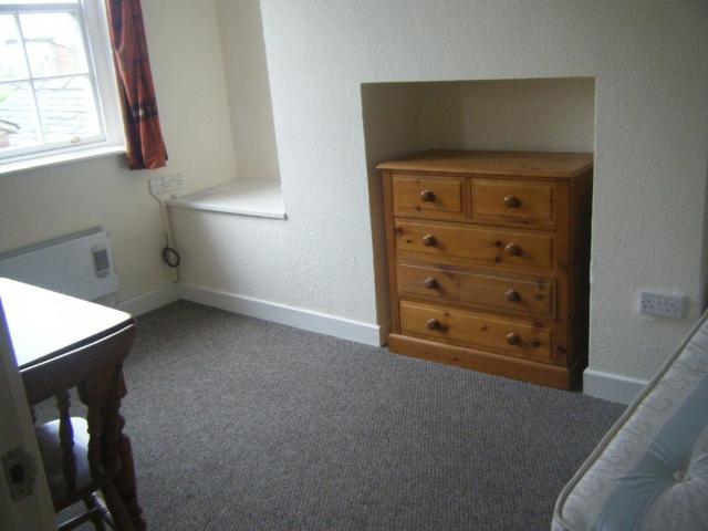 Studio for rent in Alverton, East Midlands