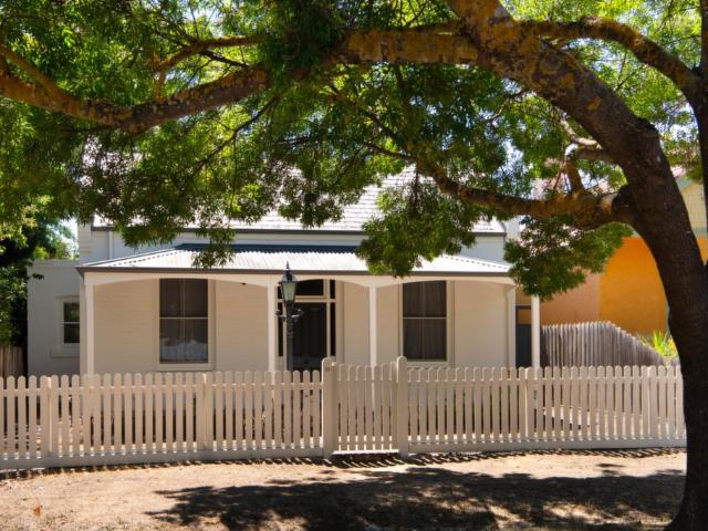 House for rent in Castlemaine, Victoria