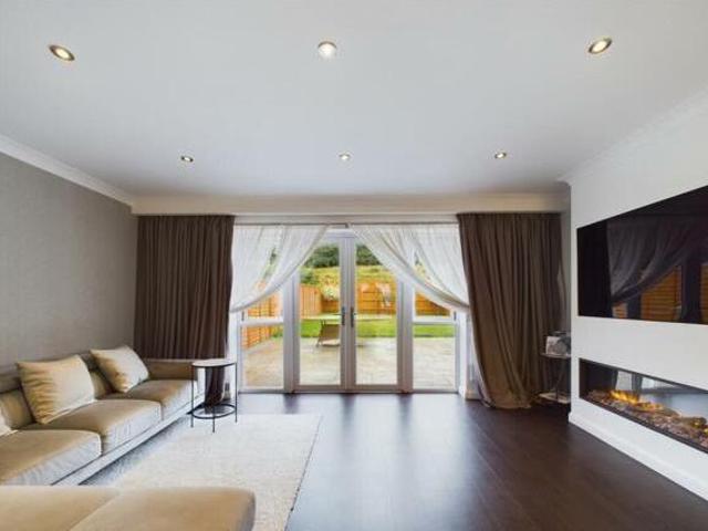 House for sale in Stone, Monks Orchard