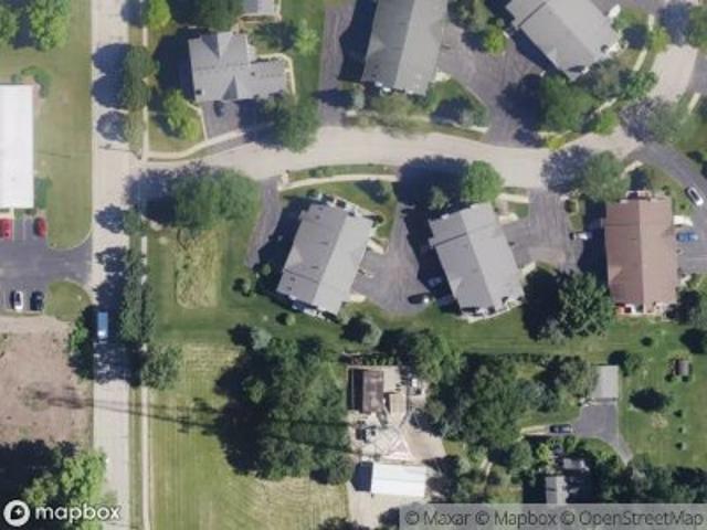 House for sale in Mchenry, Illinois