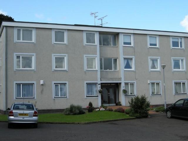 Apartment for rent in Mearns, Scotland
