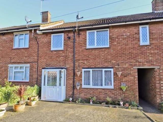House for sale in Ruislip, Greater London