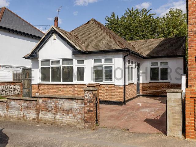 House for rent in Hale End, Greater London