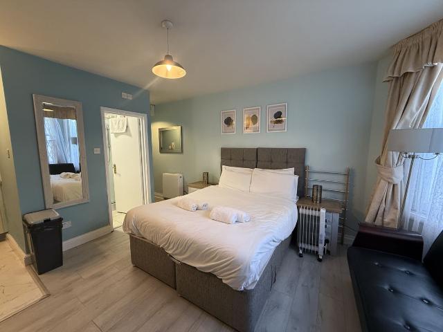 House for rent in West Kensington, Greater London