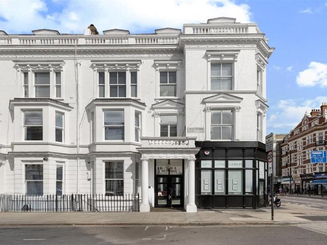 Studio for rent in West Kensington, Greater London