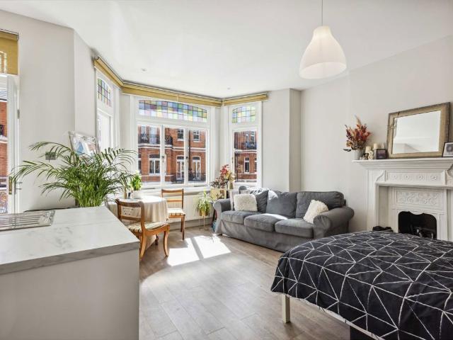 Studio for rent in London Borough of Hammersmith and Fulham, Greater London