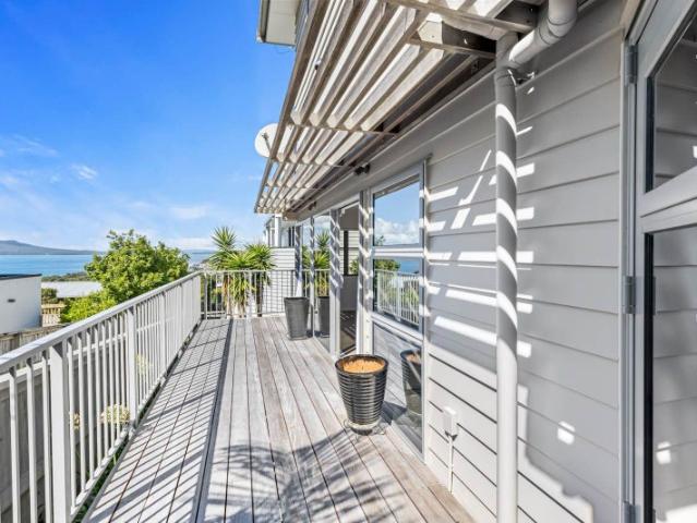 Apartment for rent in Wairau Valley