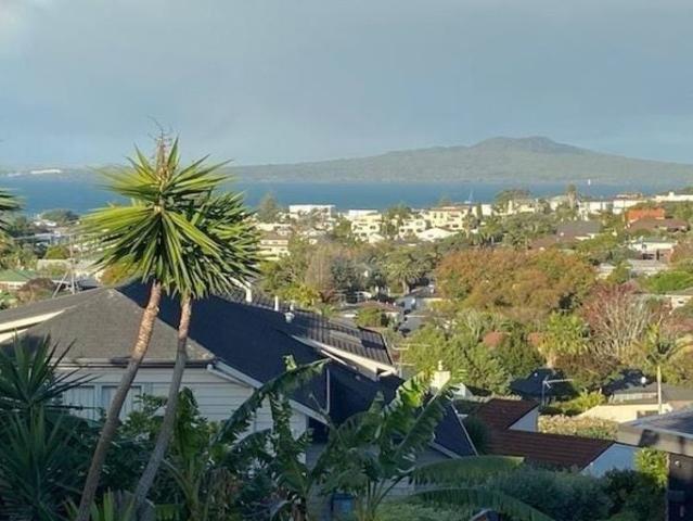 House for rent in Wairau Valley