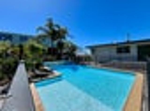 House for rent in Castor Bay