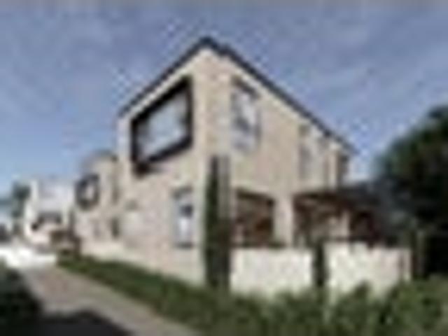 House for sale in Castor Bay