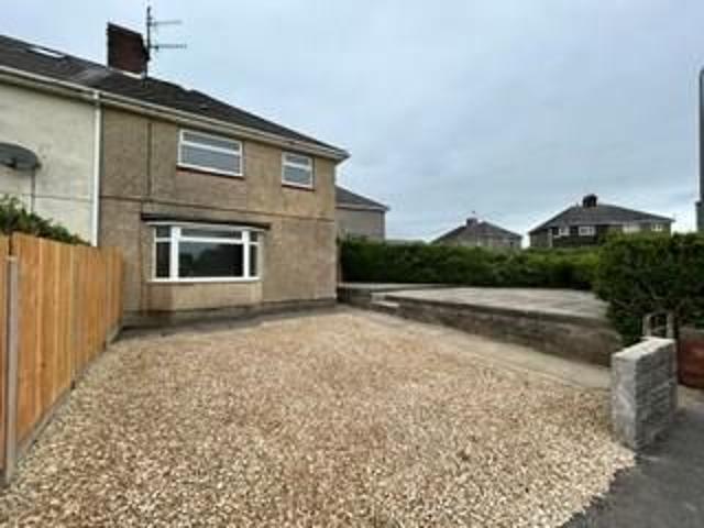 House for rent in Llanelli, Wales