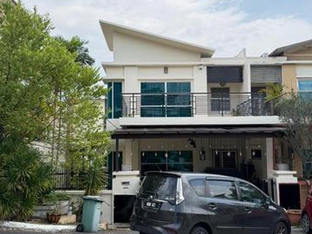 Residential House for sale in Tanjong Sepat, Selangor