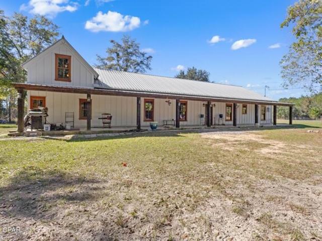 House for sale in Ponce De Leon