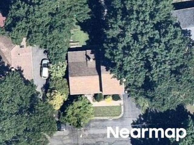 House for sale in Wakefield, Massachusetts