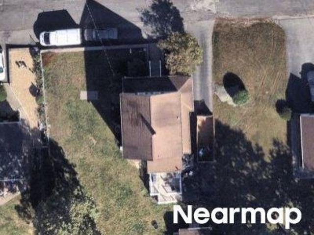 House for sale in Wakefield, Middlesex County