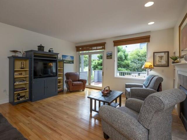 Condo for sale in Hartford, Windsor County