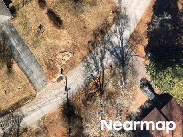 House for sale in Seneca