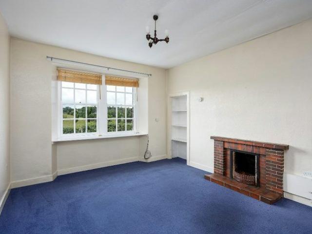 Apartment for rent in Forebridge, Scotland