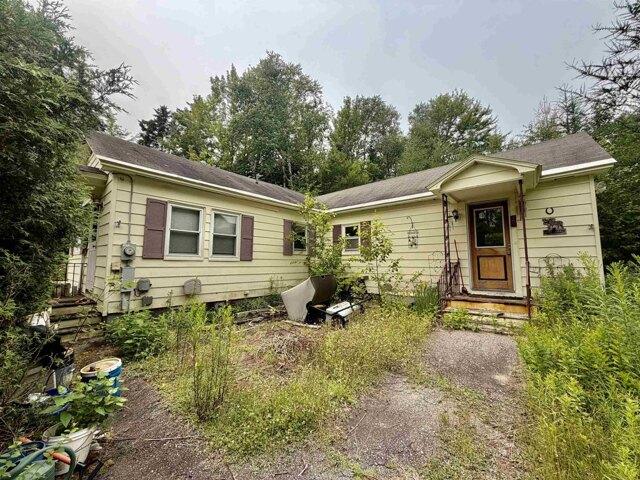 House for sale in New Hampshire
